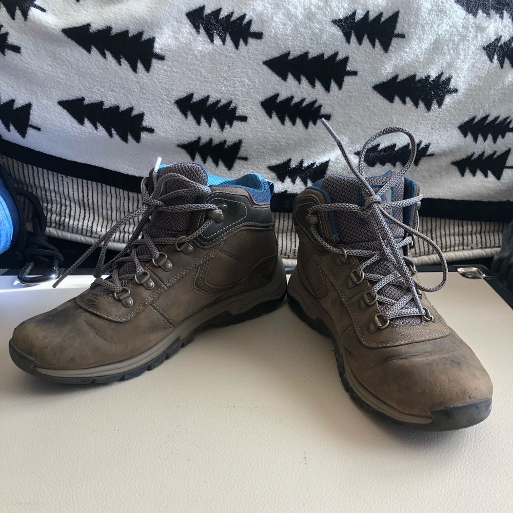 TIMBERLAND WOMEN'S MT. MADDSEN WATERPROOF HIKING BOOTS